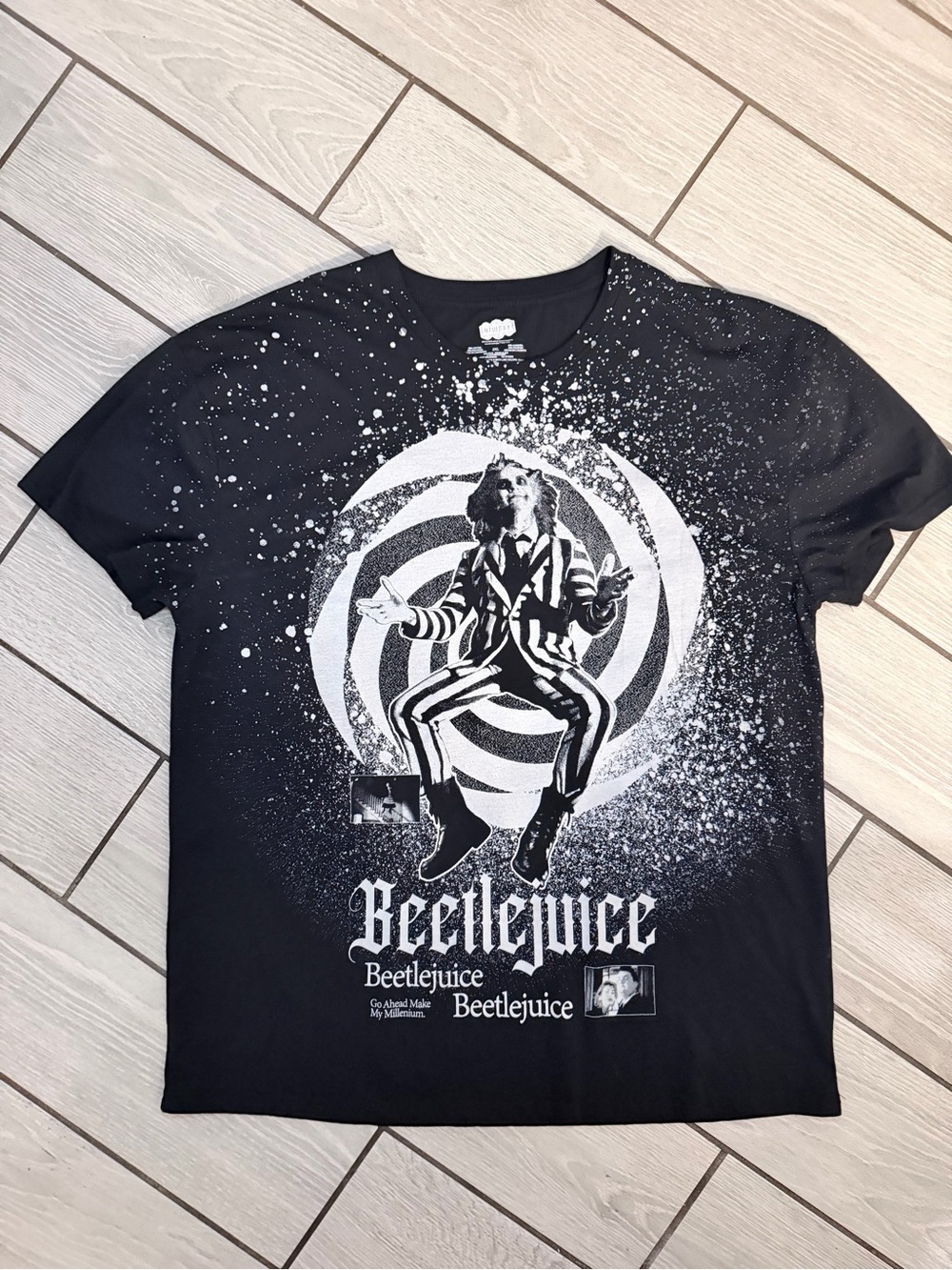 Mens Black Graphic T-Shirt - 2XL